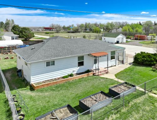 Main Level Rancher – 1021 8th St